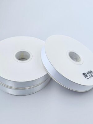 Panglică Double-face satin  22MM/91,4 METRI (White 029)