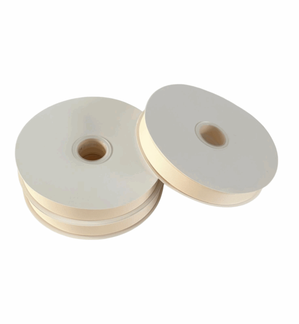 815 Panglică Ripsata 25MM/91,44 METRI (Cream 815)