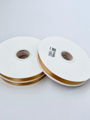 Panglică Double-face satin 16MM/91,4 METRI (Old Gold 690)